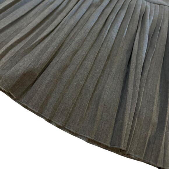 Grey pleated mini skort miniskirt - Picture 3 of 6